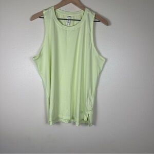 THE NORTH FACE Women's Active Sleeveless Neon Lime Tank Top